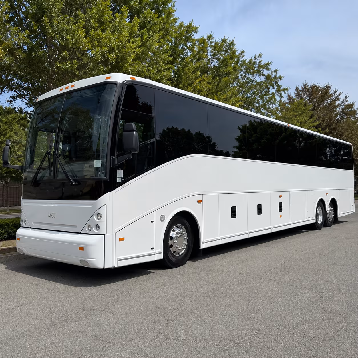 busrentaledmond com helps you move law enforcement teams to training and conferences