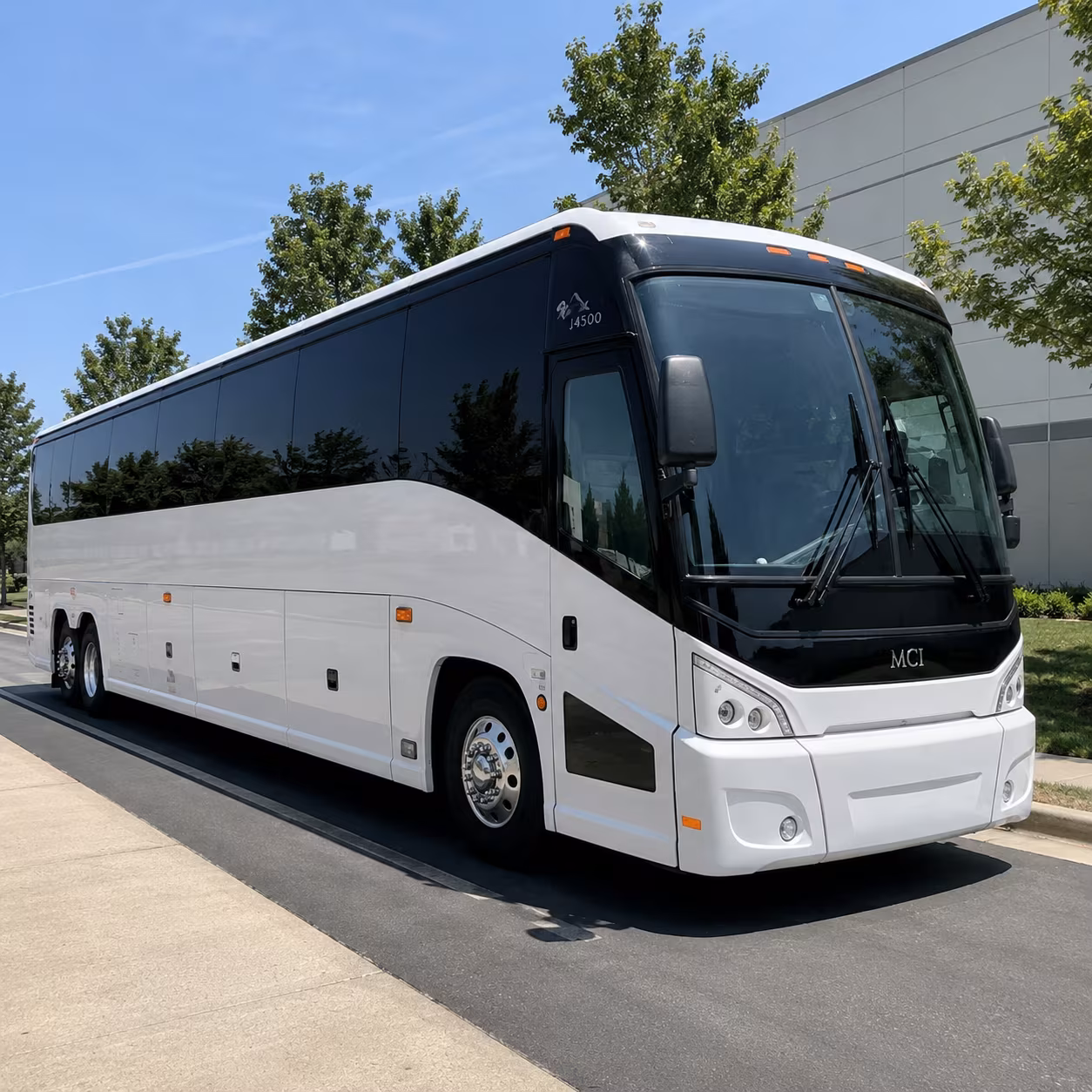 shuttle your guests between edmond wedding venues and hotels